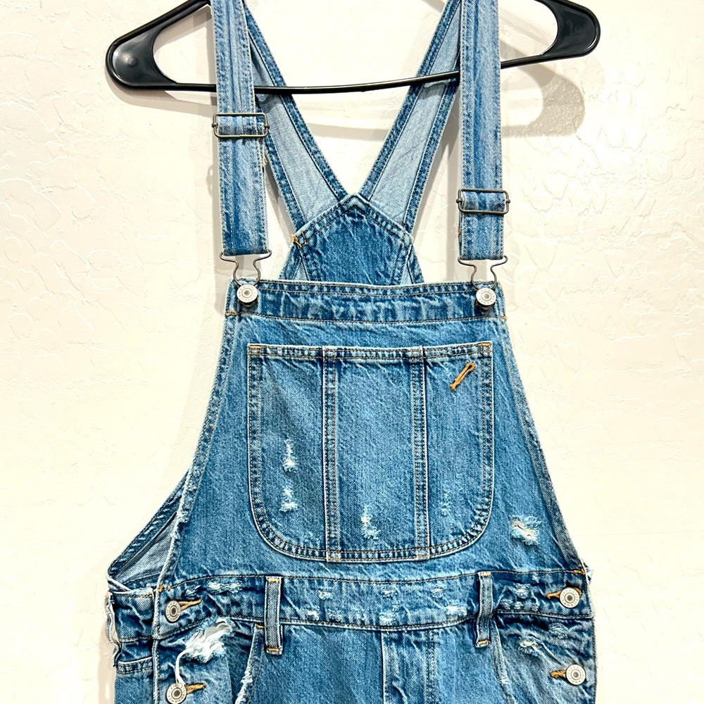 American Eagle 90’s Boyfriend Overalls - Picture 2 of 6